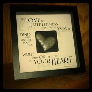 Designer clothes on the cheap! Holler at me!